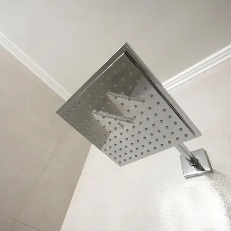 Várfürdő Panzió Apartman *