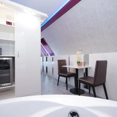 Várfürdő Panzió Apartman