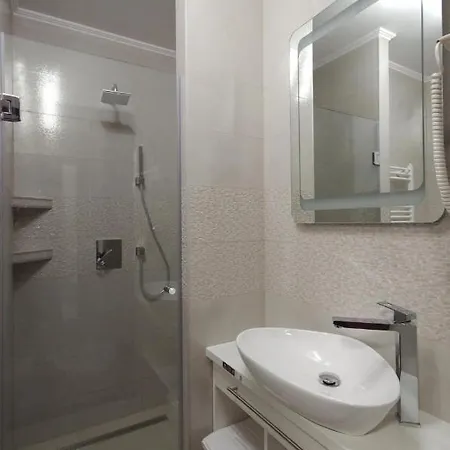 Appartement Varfuerdo Panzio *