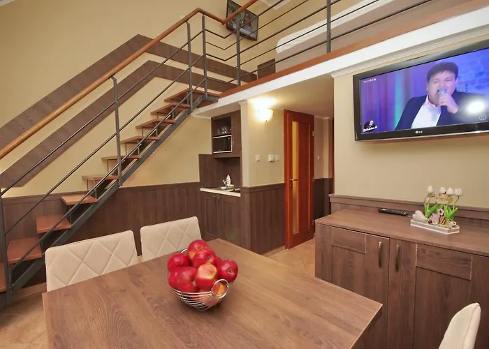 Varfuerdo Panzio Apartament *