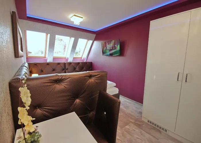 Varfuerdo Panzio Apartament Jula