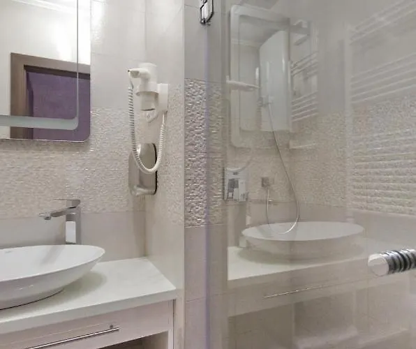 Varfuerdo Panzio Apartament Jula