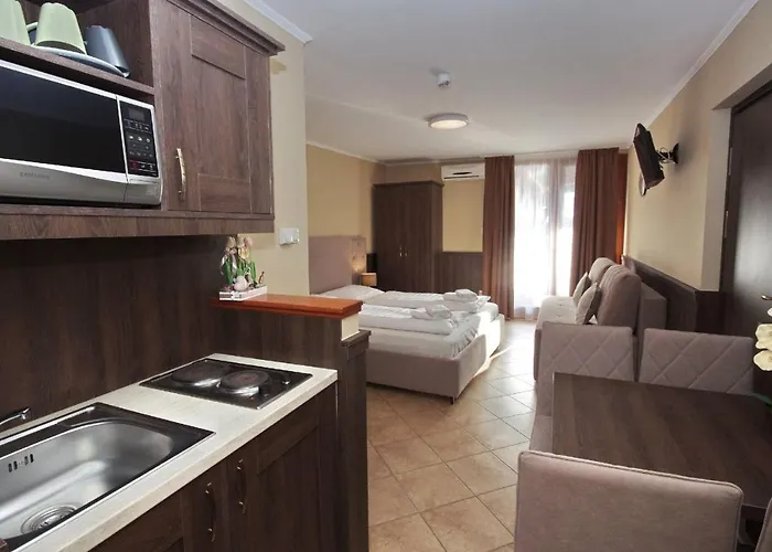 Varfuerdo Panzio Apartament Jula