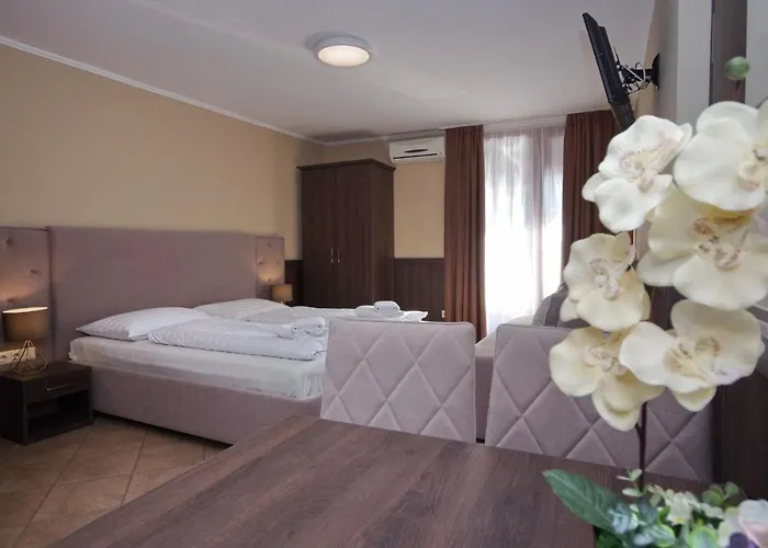 Varfuerdo Panzio Apartament *